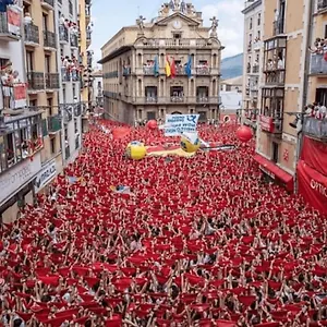 Tourist - Casa Particular , Pamplona España